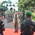 Prajurit dan PNS Korem 043/Gatam Sambut Kedatangan Calon Kasrem di Kota Metro